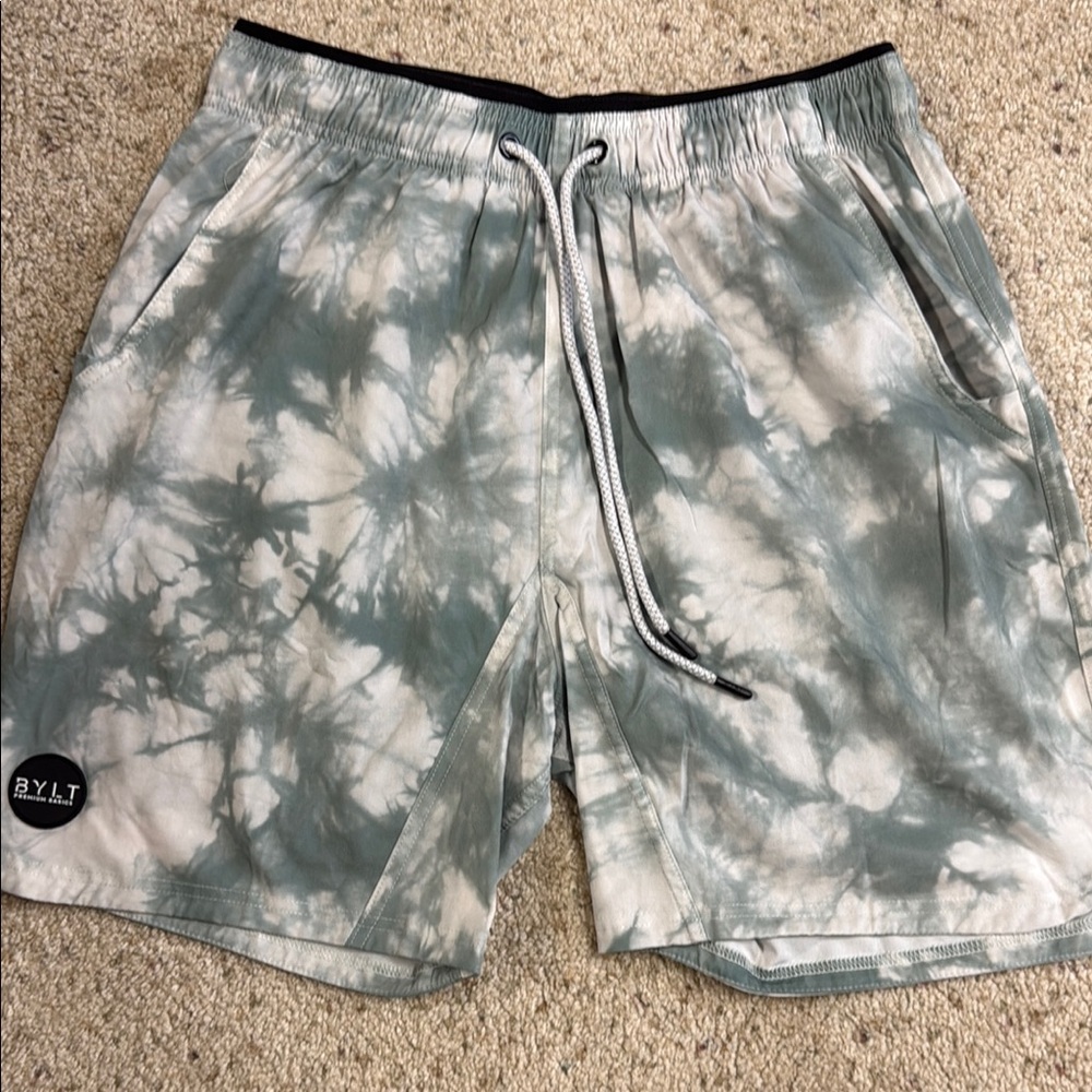 BYLT Basics Tie-Dye Athletic Shorts - Gray and White